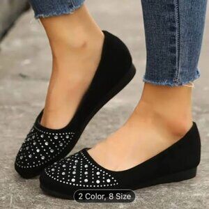 Ladies size 9 Rhinestone flats